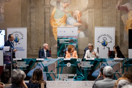 2022-12-05_Conferenza_AmicidellaTerra_ph_Giorgio_Maiozzi_Uthopia-7592