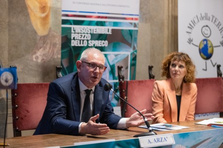 2022-12-05_Conferenza_AmicidellaTerra_ph_Giorgio_Maiozzi_Uthopia-7612