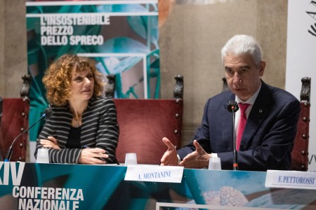 2022-12-06_Conferenza_AmicidellaTerra_ph_Giorgio_Maiozzi_Uthopia-8260